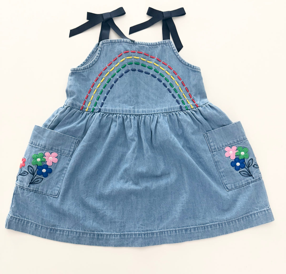 #117, Girls 3T/size 90, Hanna Andersson rainbow jean dress, VGUC