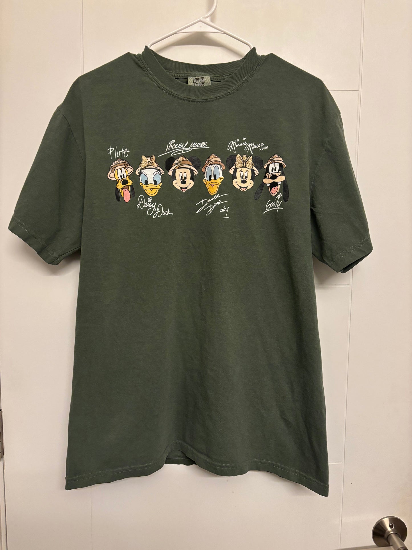 Seller #60 Disney Animal Kingdom Adult T-Shirt, Comfort Colors Large - NWOT