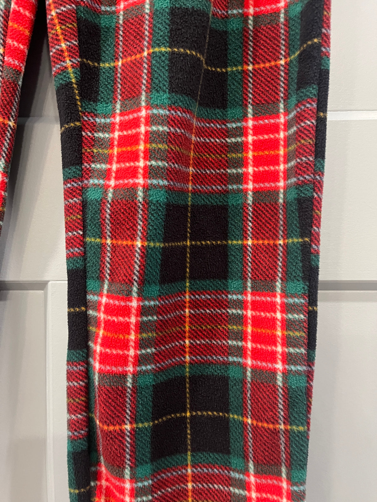 135 Old Navy boys XL (14/16) fleece plaid pj pants, EUC