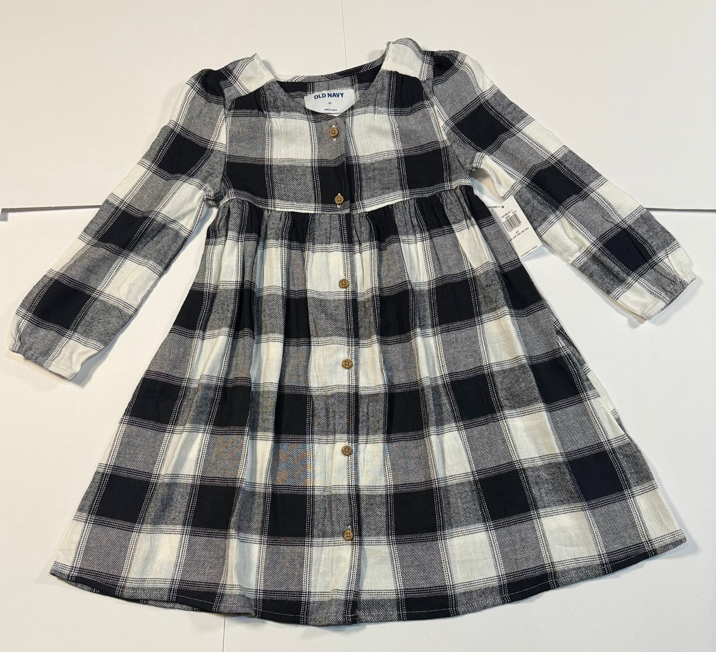 #180 Girls 5 Old Navy NWT Black and White Plaid Dress (2 available)