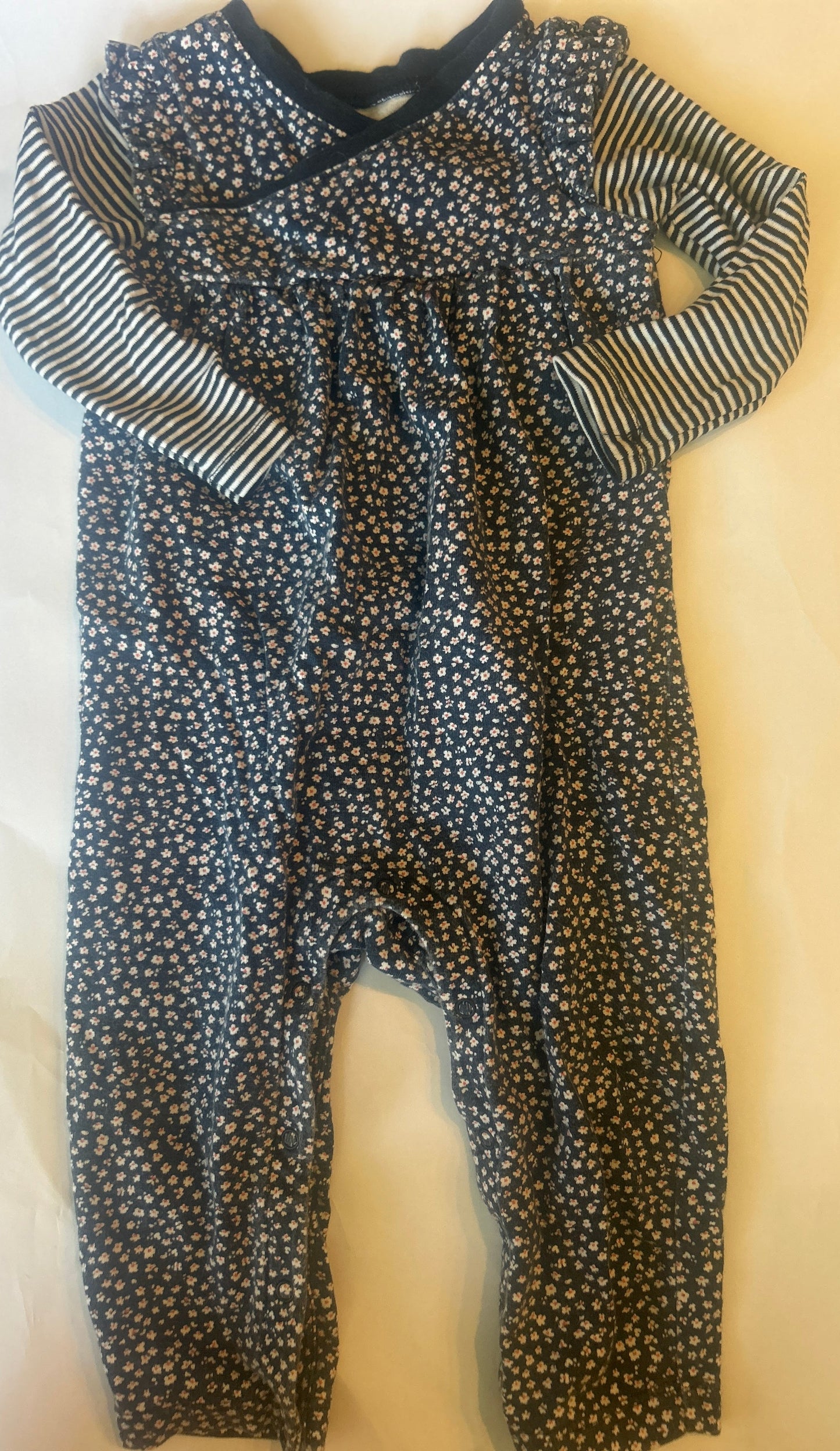 Seller # 35 6-12 months Tea bodysuit