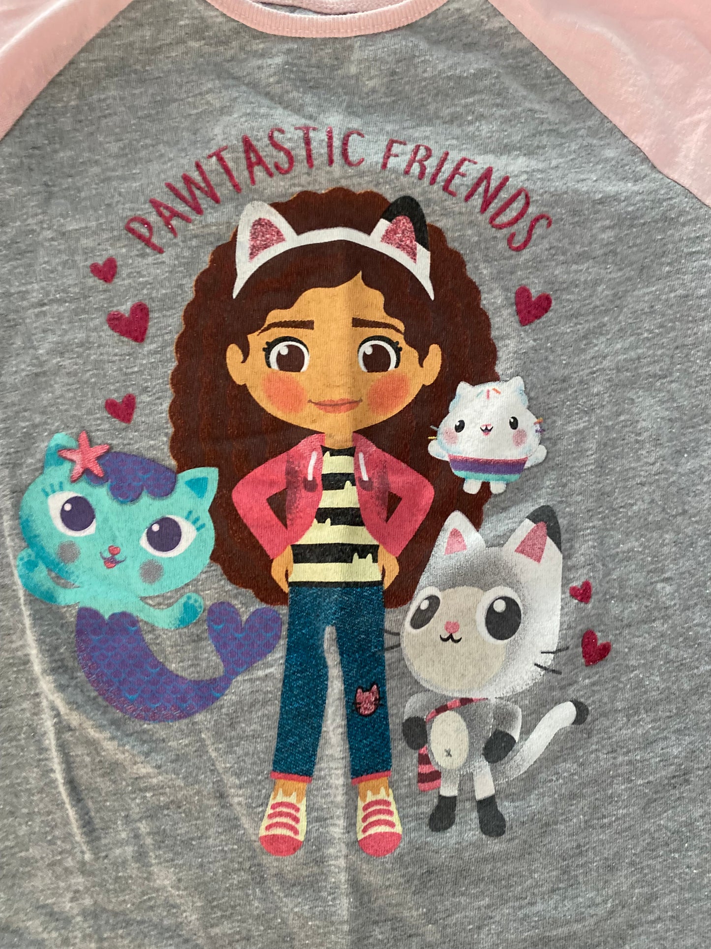 #117-Girls 4T, Jumping Beans Gabby’s Dollhouse Shirt & Cat& Jack Planets Shirt, GUC