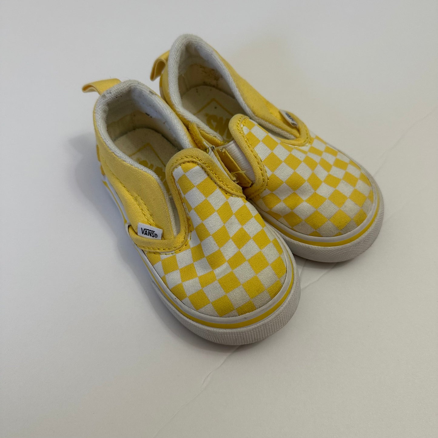 #162 Vans Yellow sneakers size 5.5