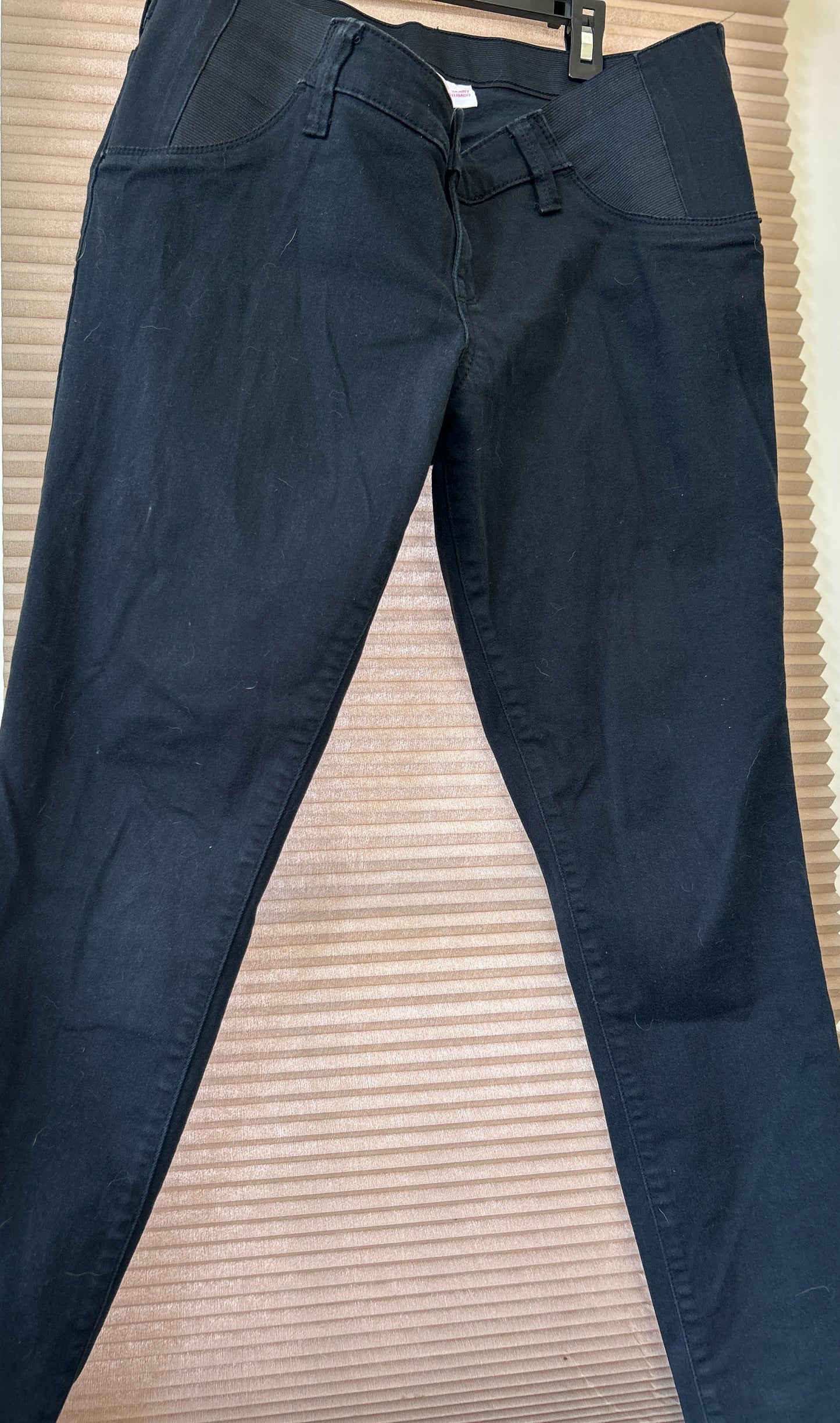 Seller # 35 maternity jeans medium
