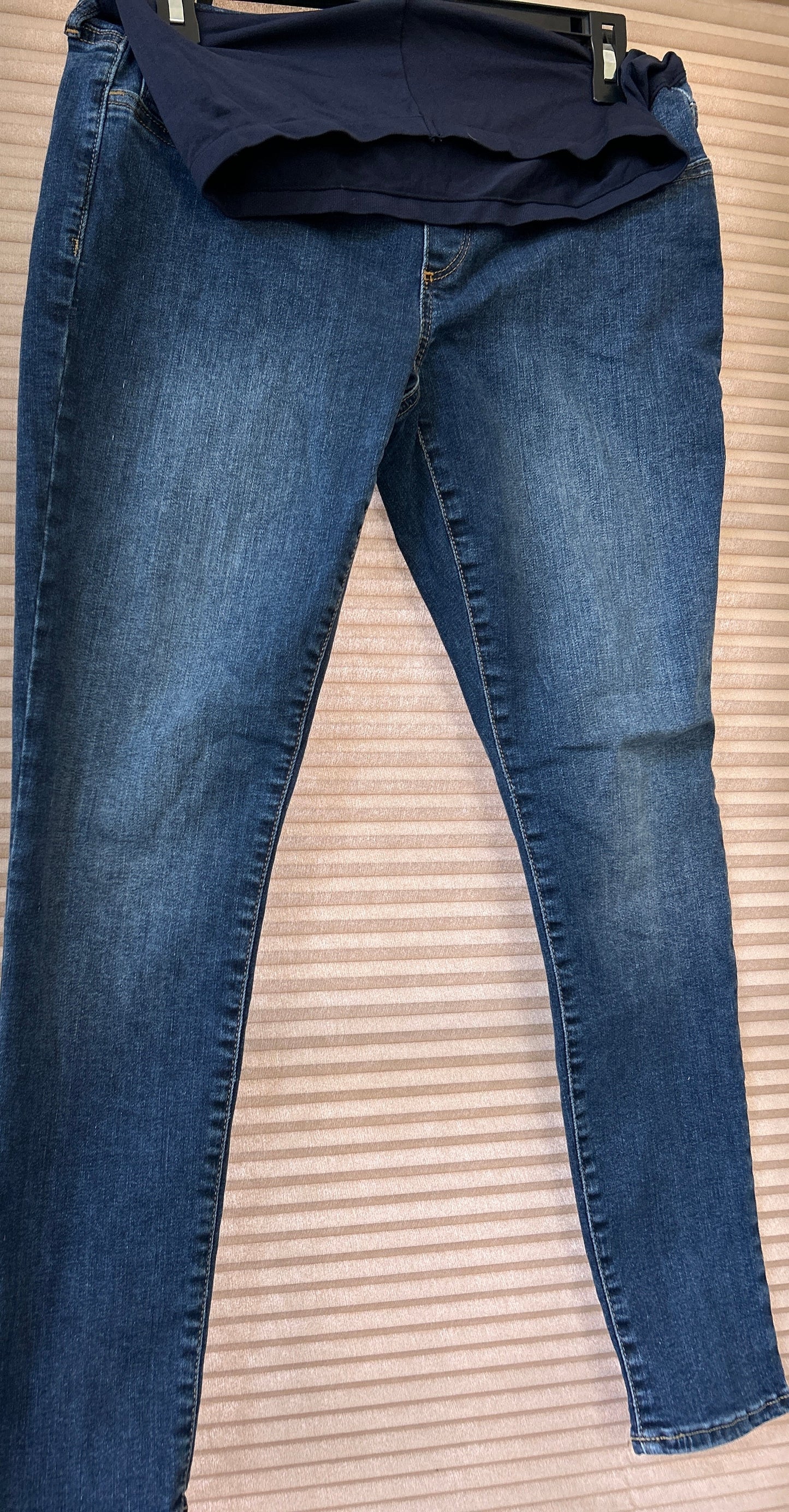 Seller # 35 Gap maternity jeans small