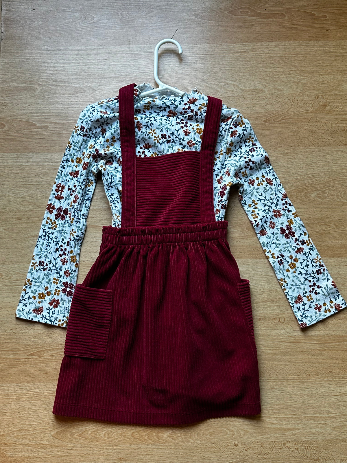 #171 Girl's 5T Wonder Nation Outfit