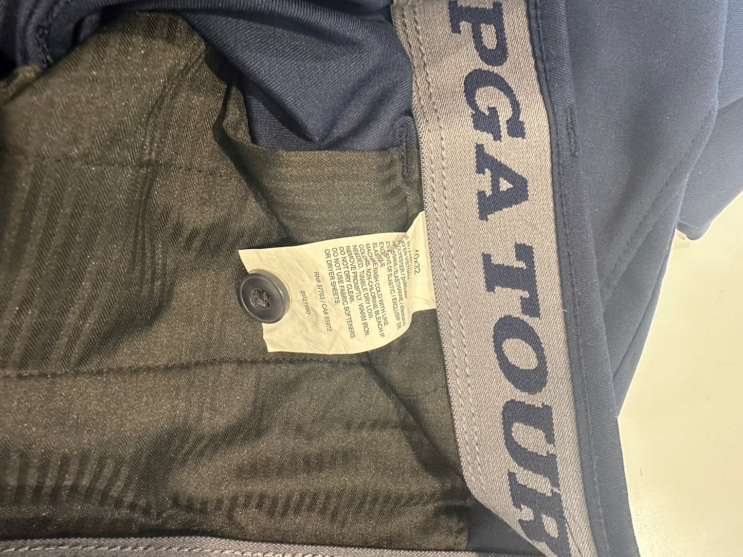 #33 REDUCED Men's PGA Tour golf pant - navy blue size 40x32