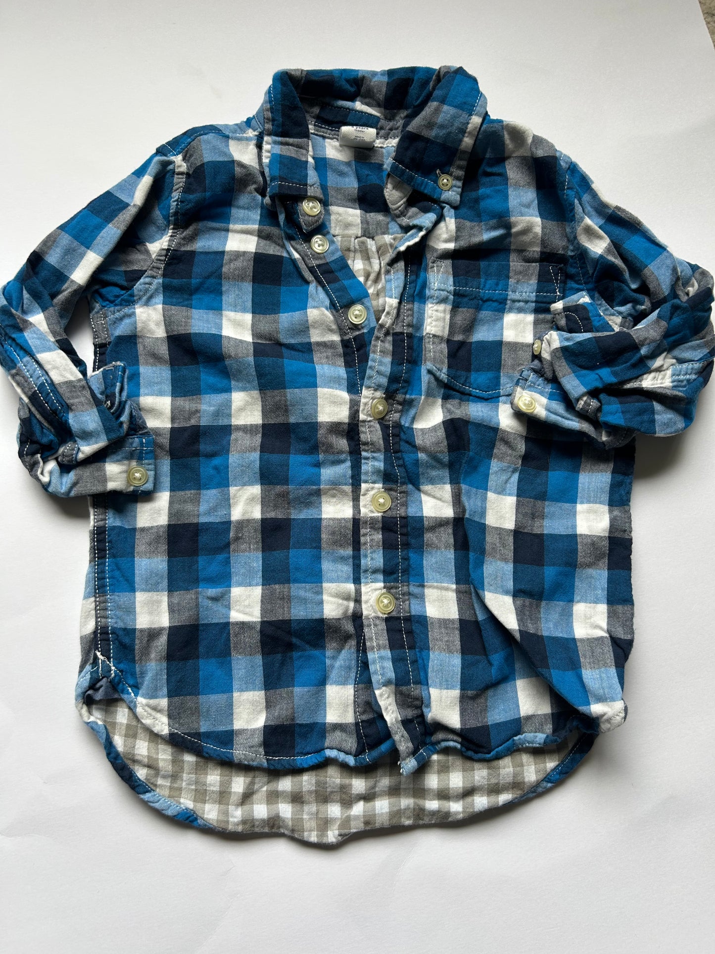 Seller 21 gap 4t blue boy button up