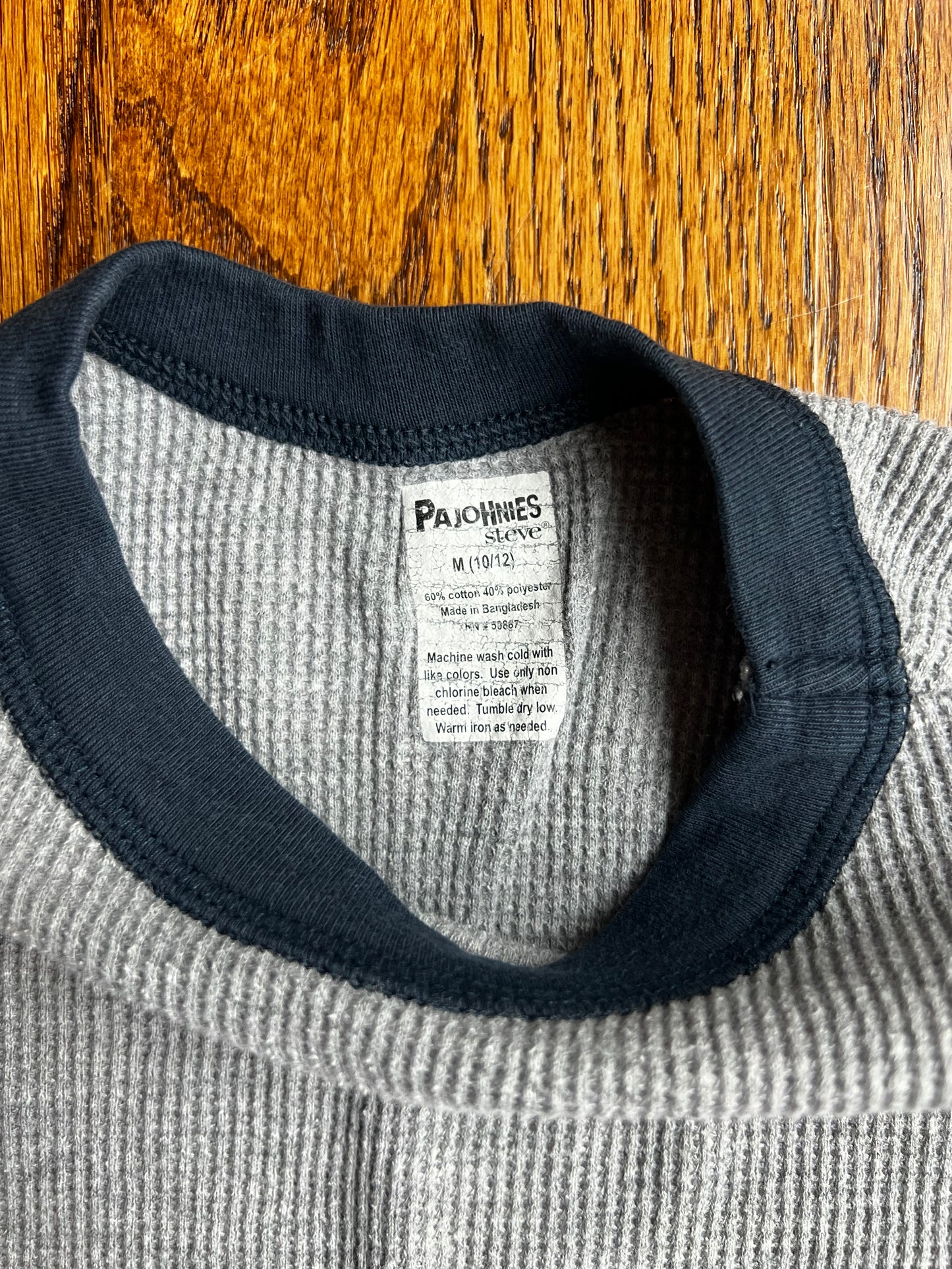 Seller #115 - Boys Medium (10/12) Gray Waffle Weave Thermal Long Sleeve Shirt, GUC