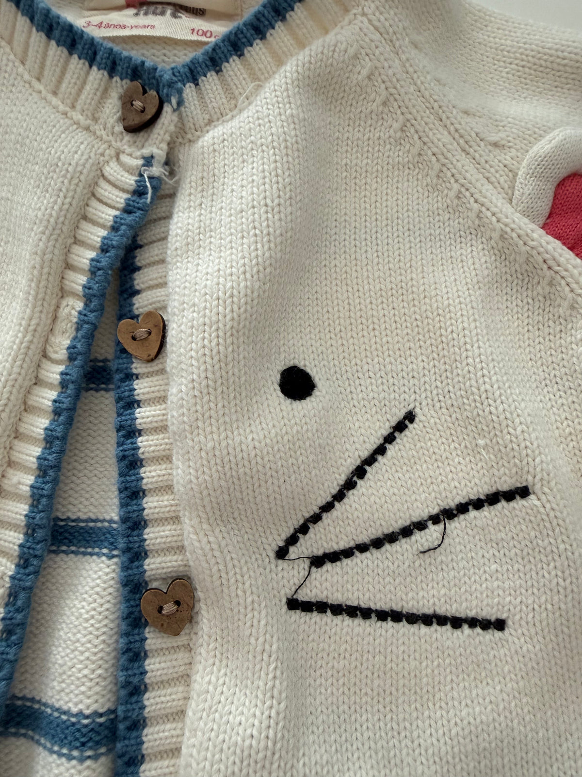 #117, Girls 4T, Boutique mouse sweater, VGUC