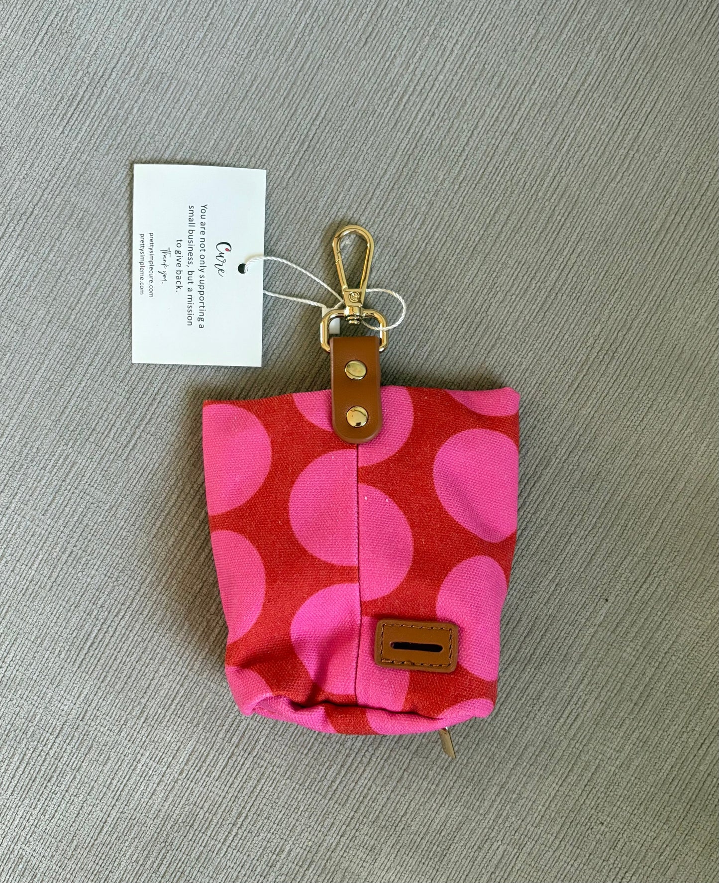 #28 NEW Pet Poo Bag Holder - Dot (2 of 2)