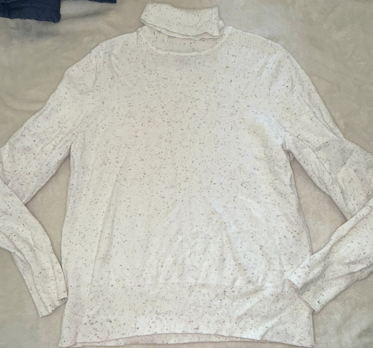 #46 Women’s xl boutique sweater euc