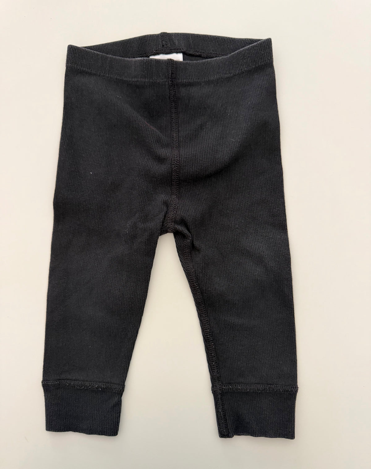 #117, Girls 18M, Hanna Andersson black ribbed leggings, VGUC