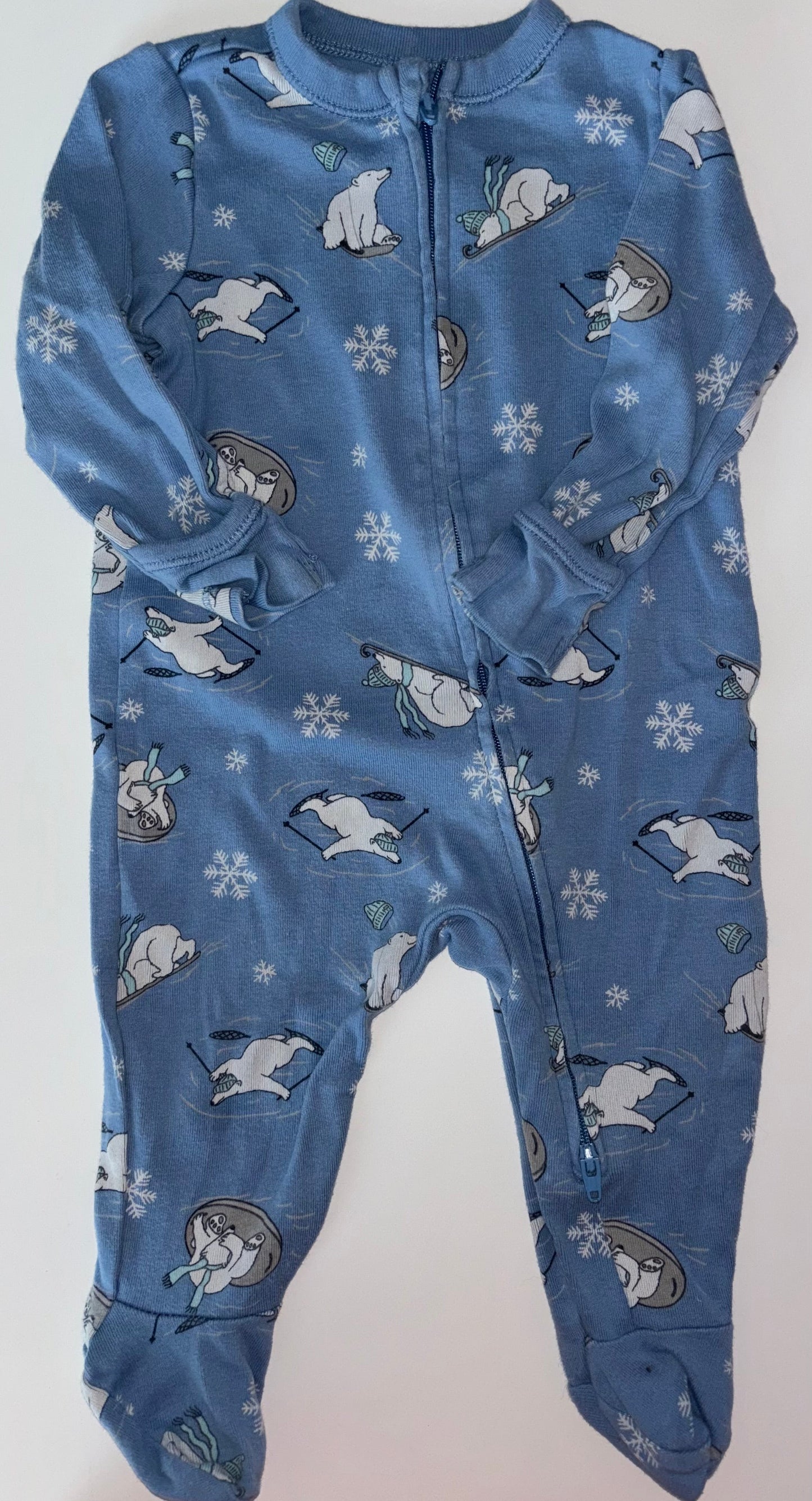 #70 old navy polar bear jammies 6-9m VGUC