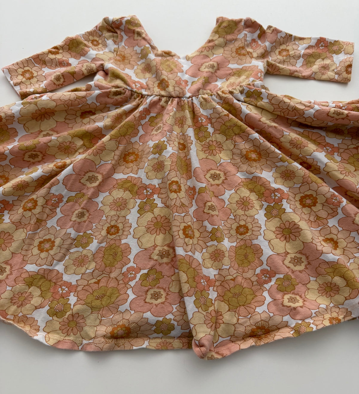 #117, Girls 4T, Remie Girl golden/yellow flower dress, GUC