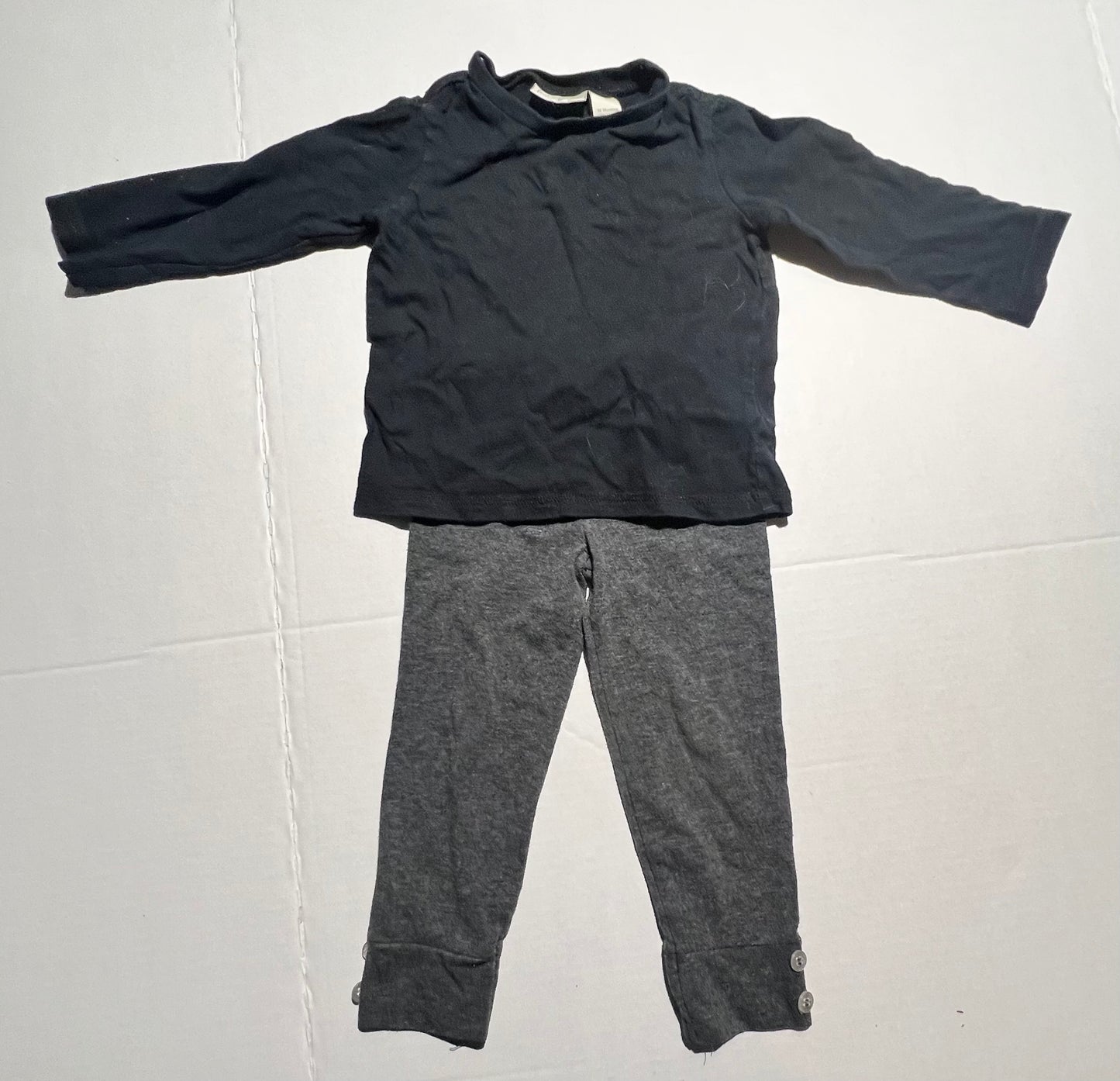 #98 Girls 24mo Outfit