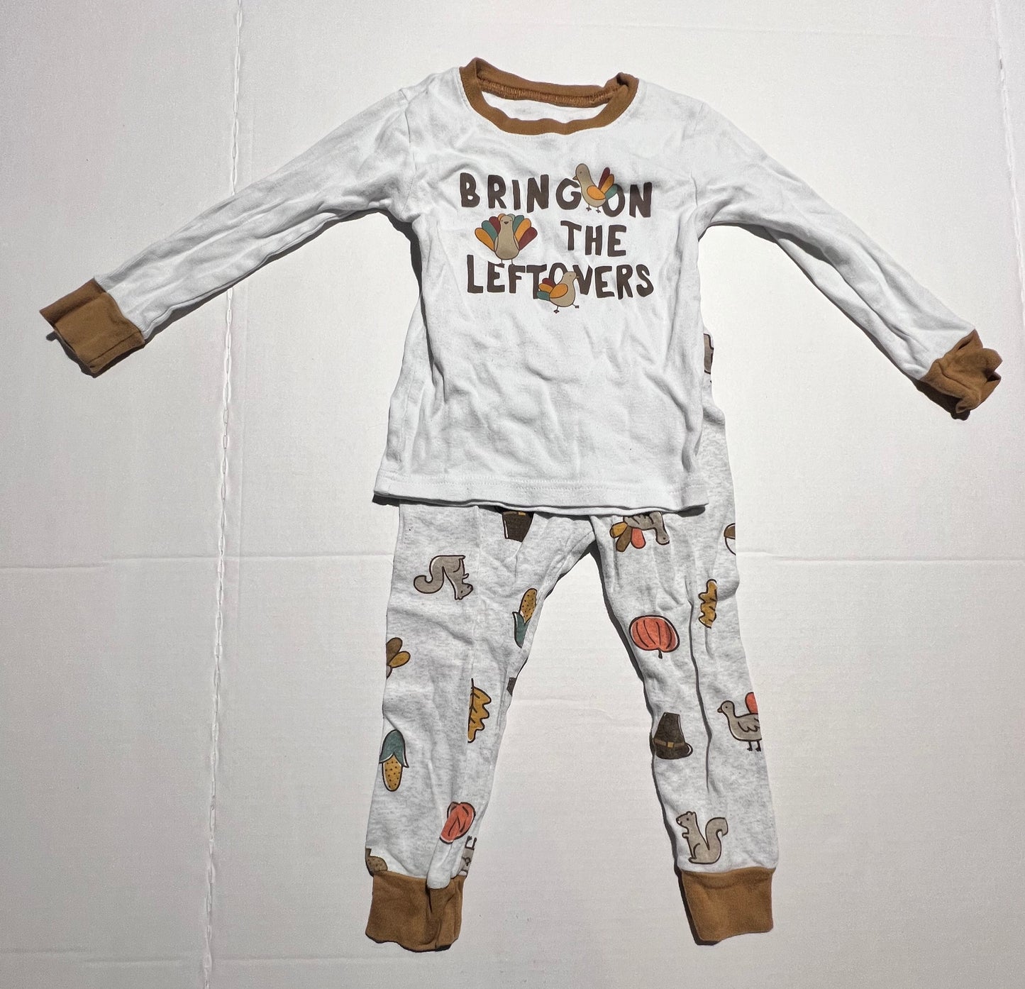 #98 Gender Neutral 24mo Thanksgiving Pjs