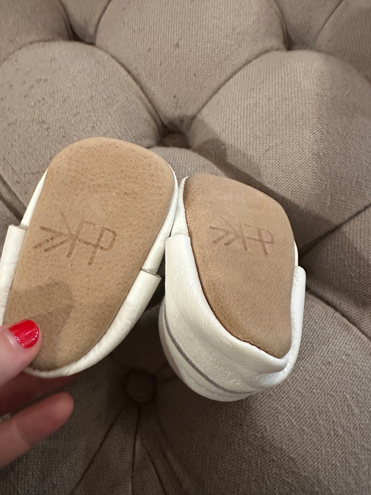 #85 Freshly Picked White Bow Moccasins, Infant girls 1