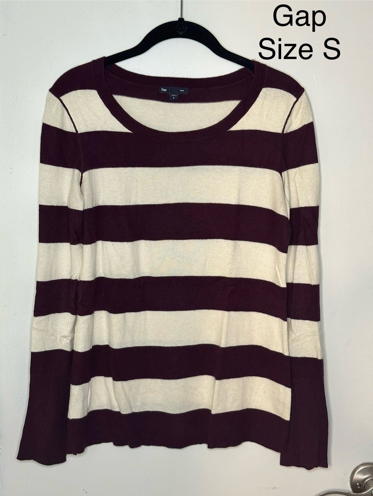 #186 Gap Maroon & Cream Striped Sweater - Women's S - EUC