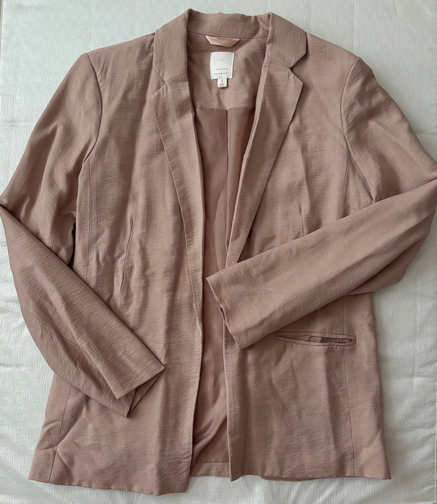 #70 Lauren Conrad pink blazer size small