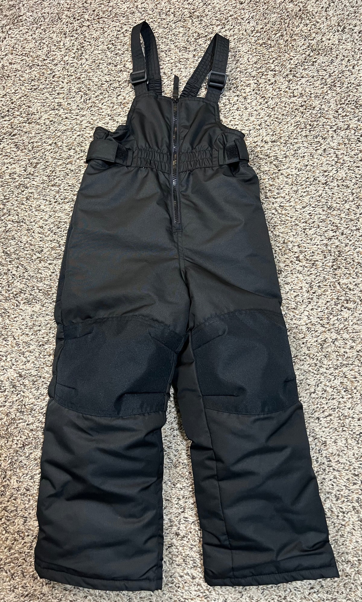 Seller #184 - Boys 4T Cat & Jack black snow pants bib