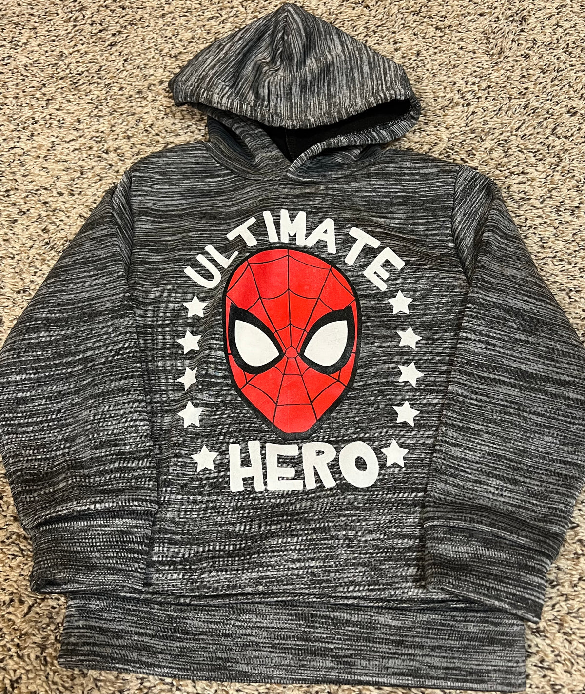 Seller 184 Boys Size 5 Super soft Spider-Man hoodie VGUC