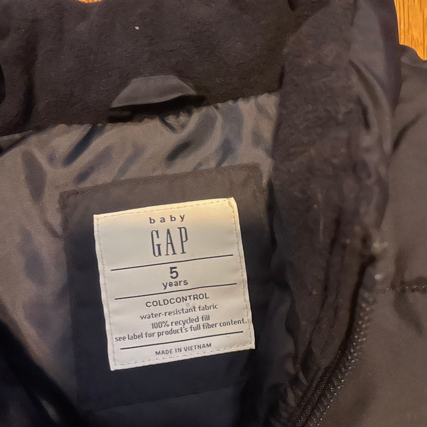 #116 Boys GAP Navy blue puffer vest 5