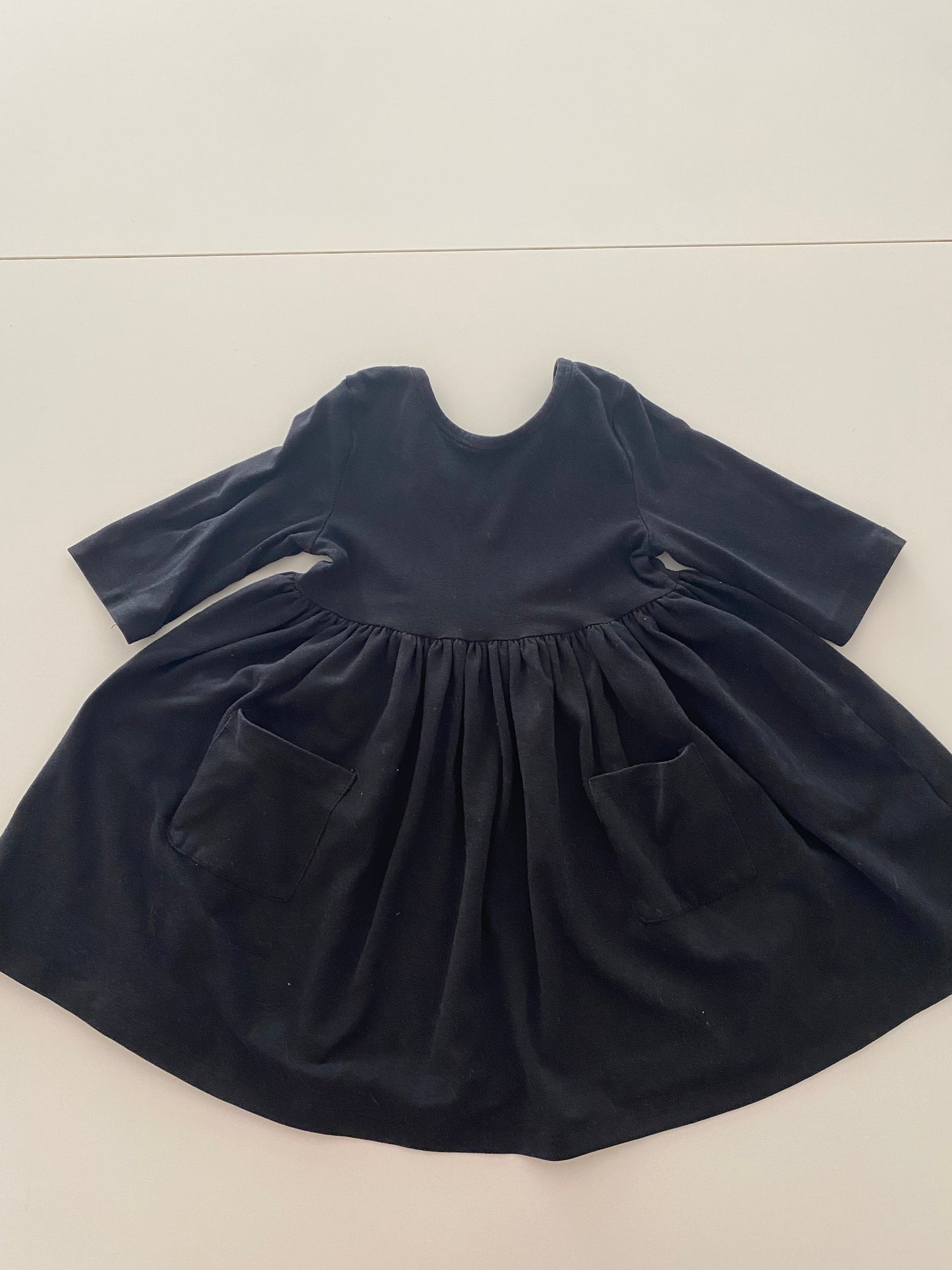 #117- Girls 3T, Mila & Rose black dress, GUC