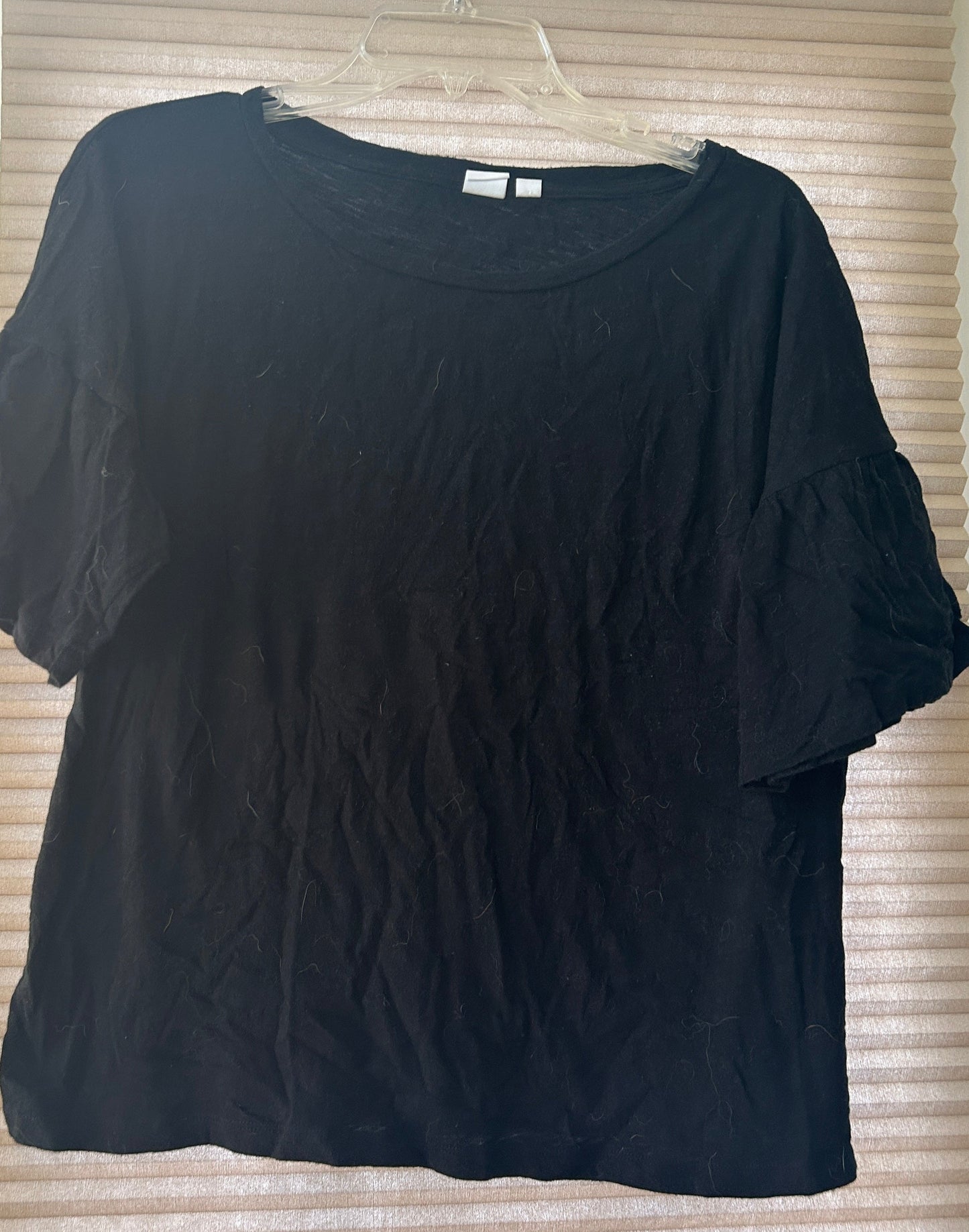 #35 women's Medium Gap top