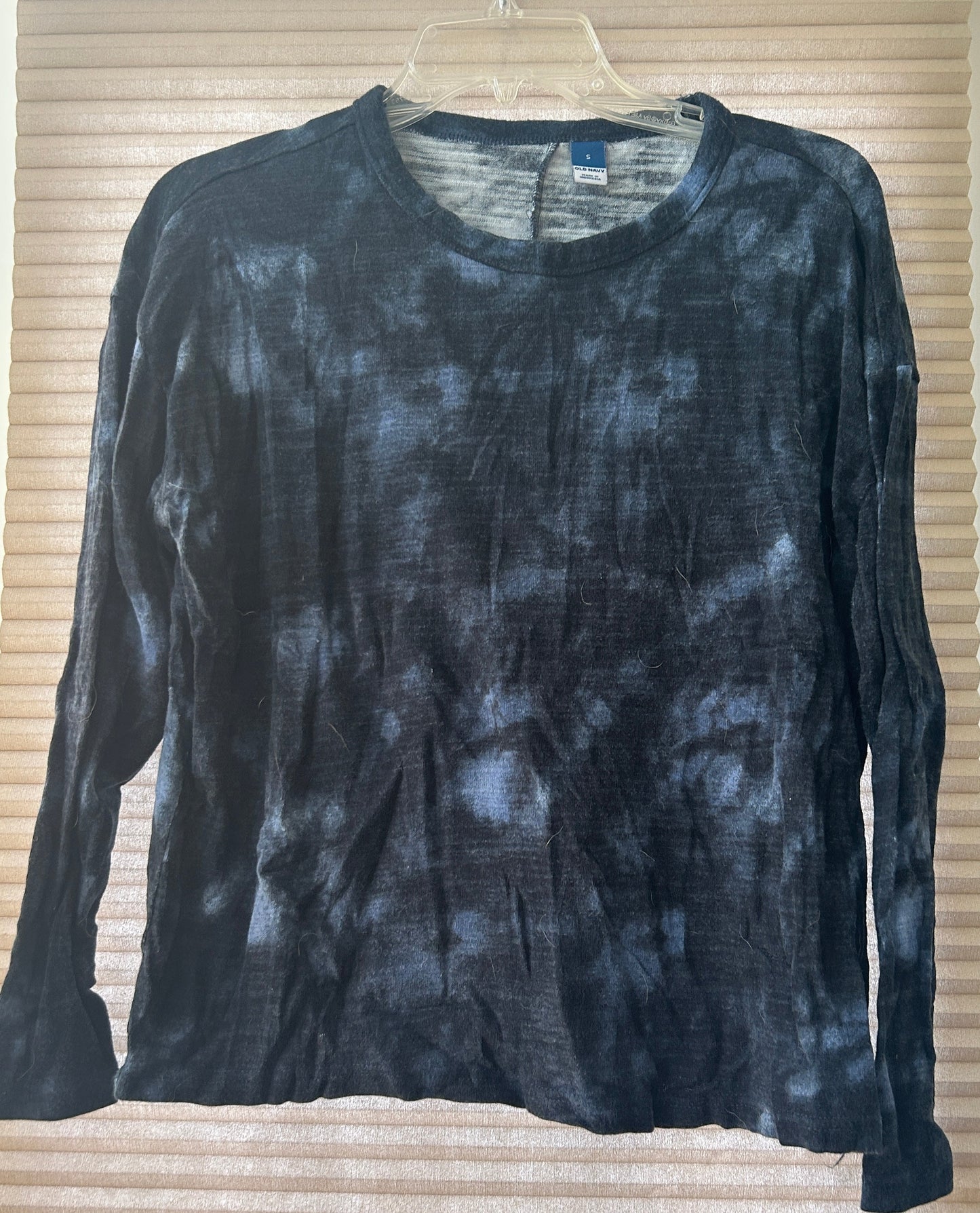 #35 old navy top women's small
