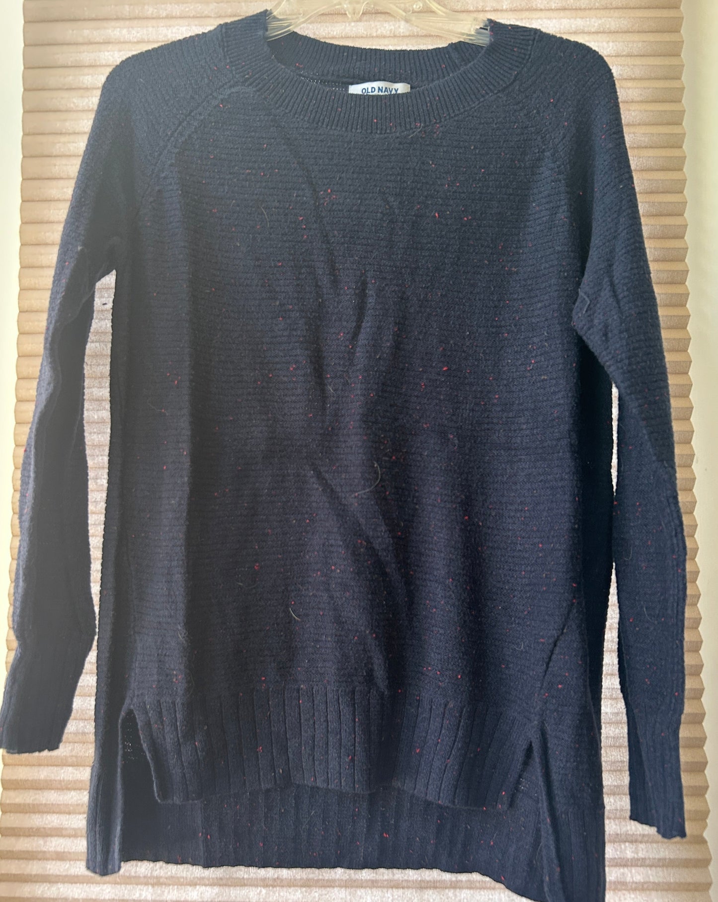 #35 old navy sweater women's medium