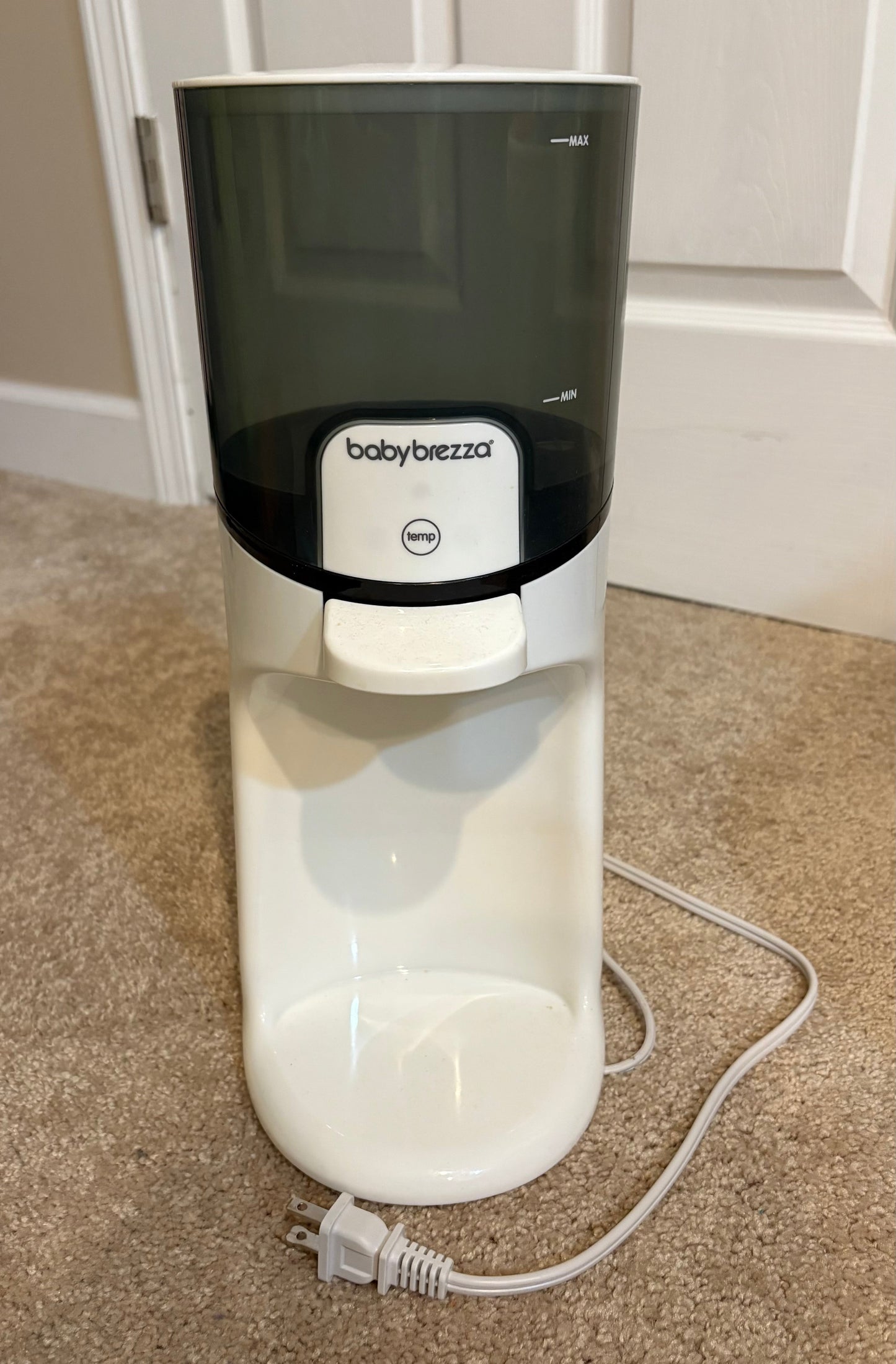 Seller #37 Baby Brezza Water Warmer