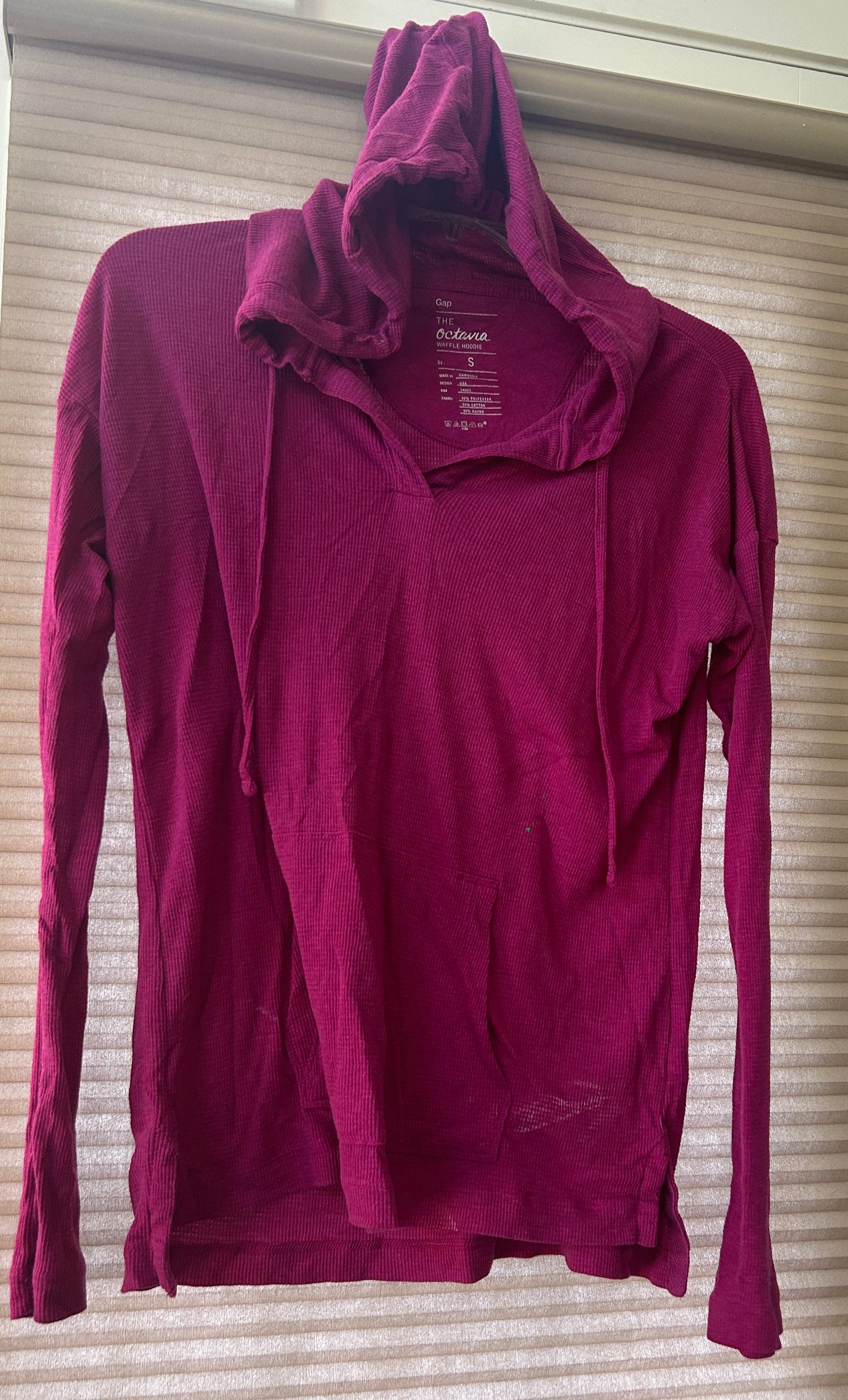 #35 gap waffle hoodie women's S