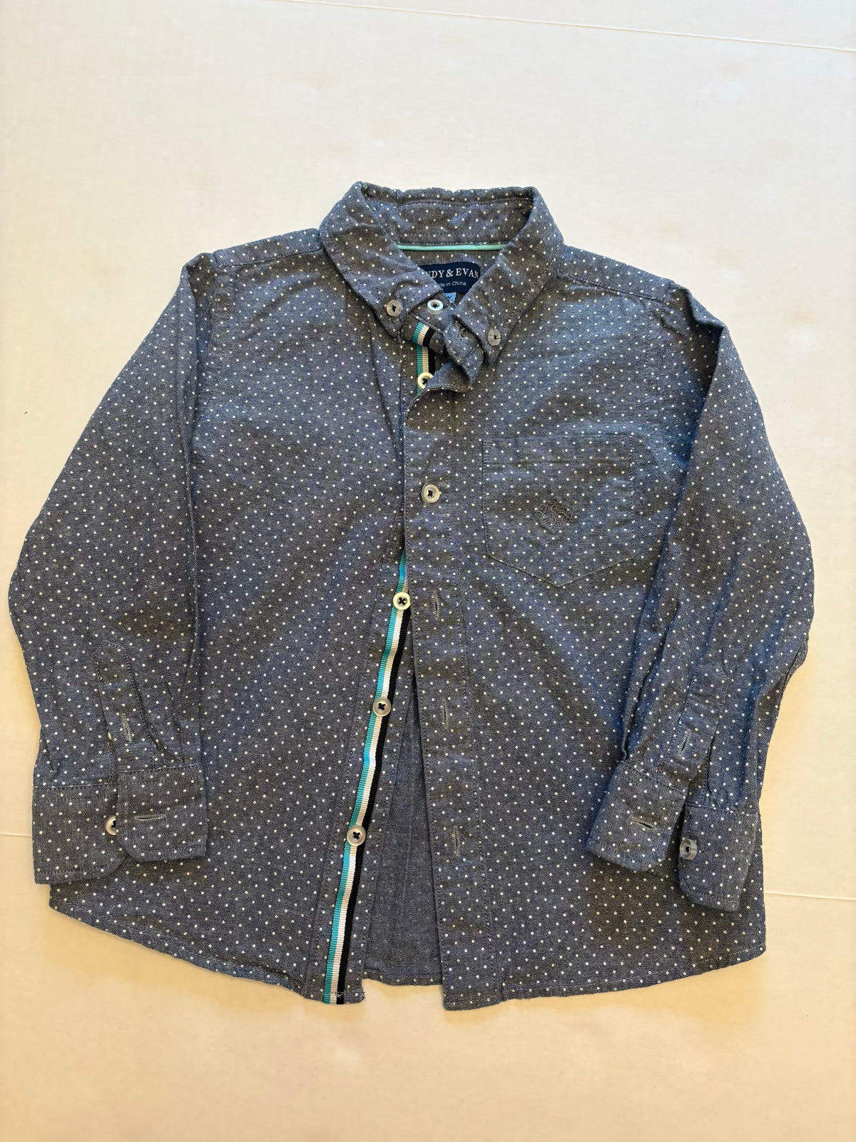 Seller 118 VGUC Boys Andy and Evan Button down Size 5 (fits like 3T)