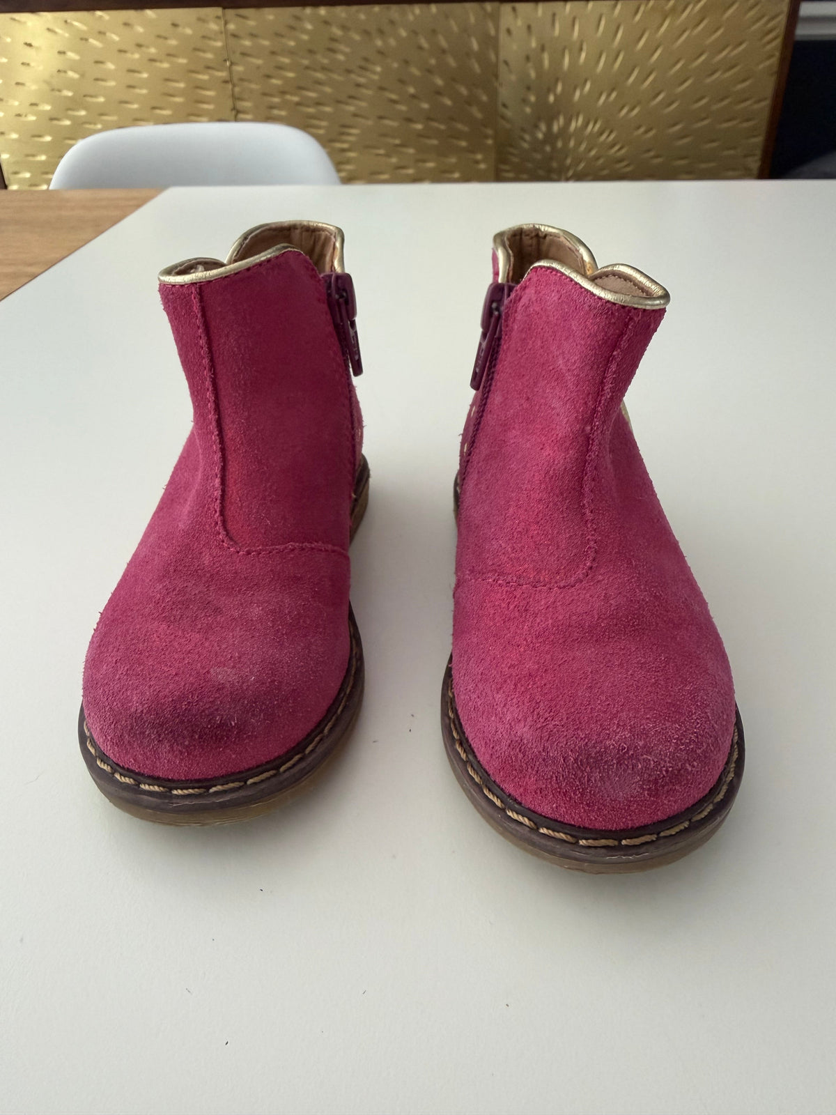 #117, Girls shoes 6c /size 22, Tucker & Tate hot pink polka dot boots, GUC