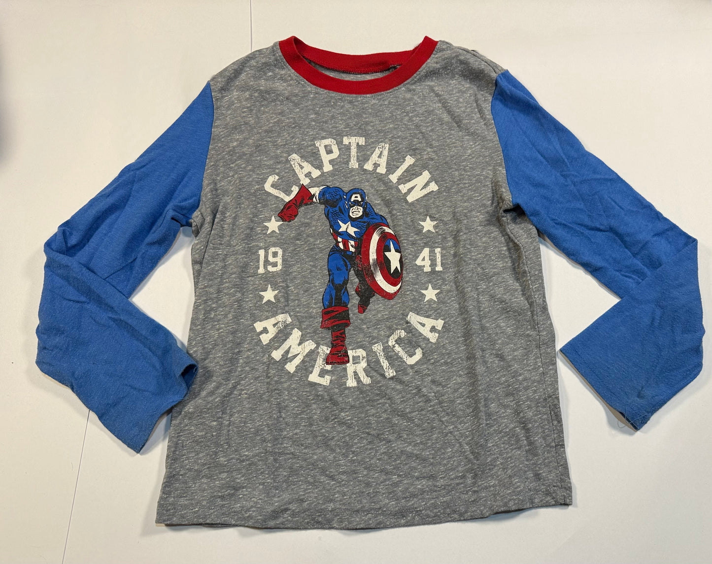 #180 Boys Captain America Bundle Short Sleeve Youth Medium Long Sleeve 7