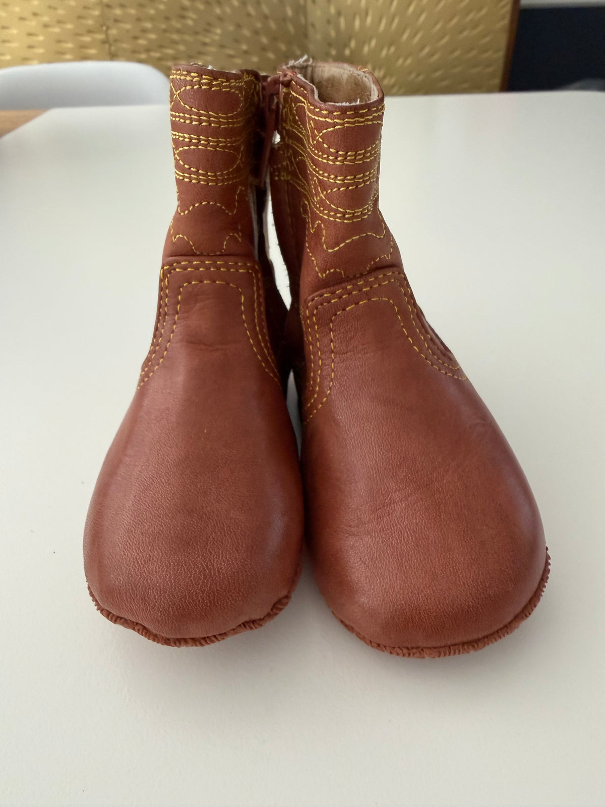 #117, Girls shoes 3c, Frye brown leather boots, VGUC