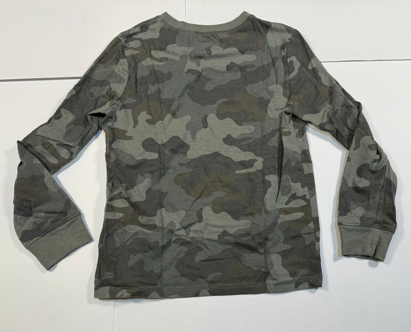 #180 Boys Medium 8 Cat & Jack Camo Bundle Long Sleeve Shirt, Hoodie and Sweat pant Joggers with Pockets and Functional Drawstring
