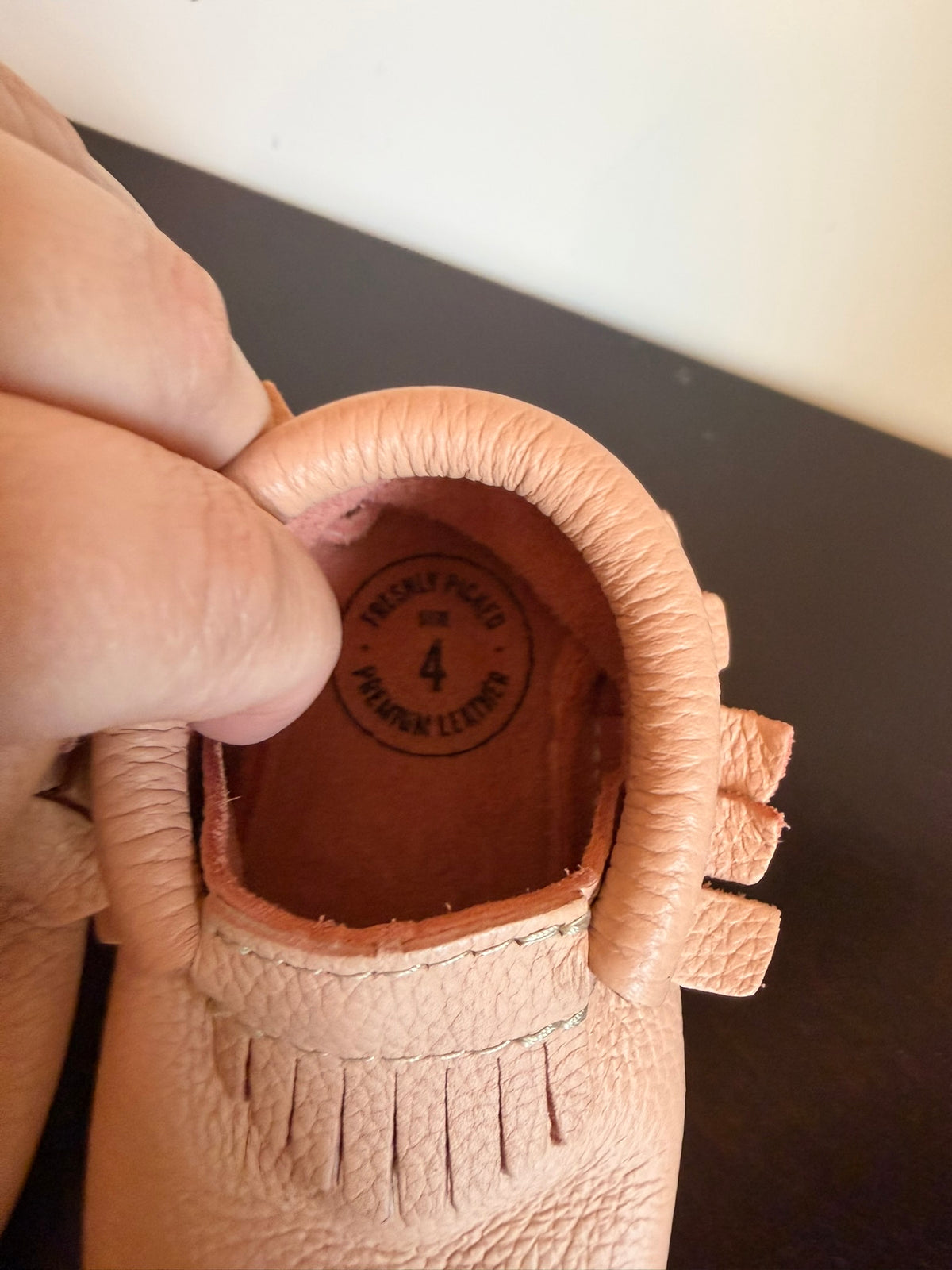 #85 Freshly Picked Pair Moccasins Black and peach, Girls Shoes 4