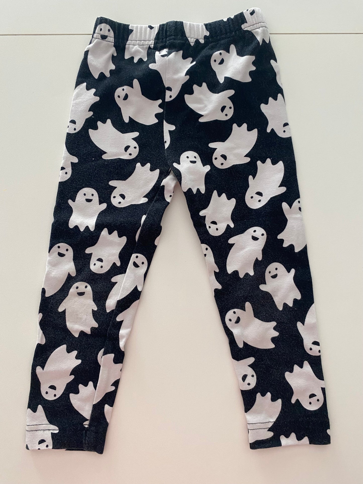 #117- Girls 3T, Hanna Andersson black ghost leggings, GUC,*reduced*