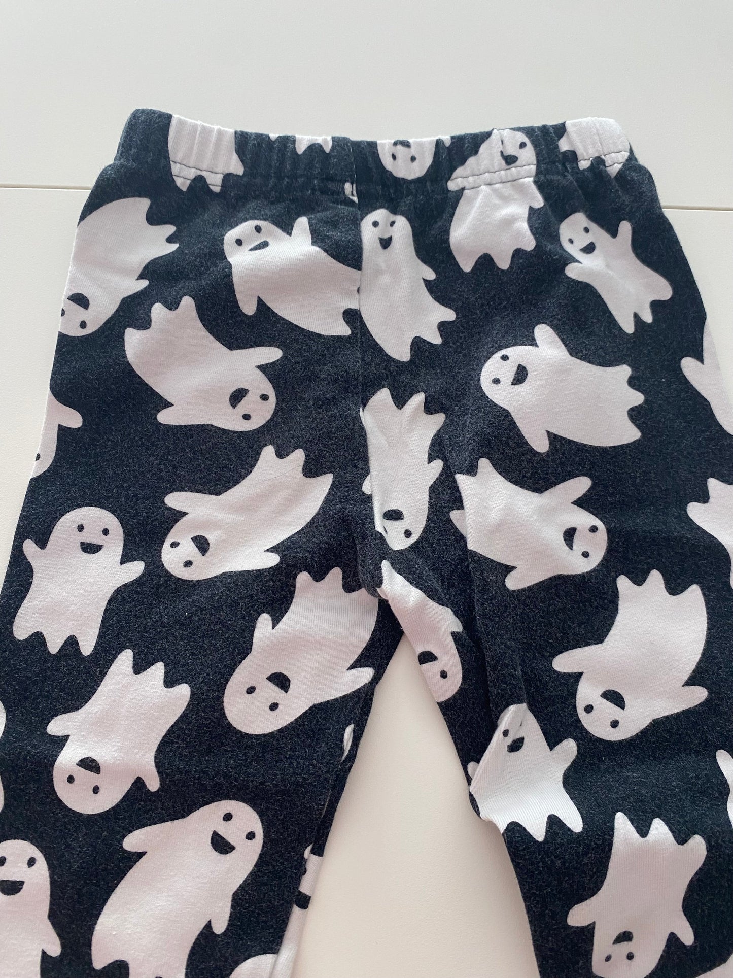 #117- Girls 3T, Hanna Andersson black ghost leggings, GUC,*reduced*