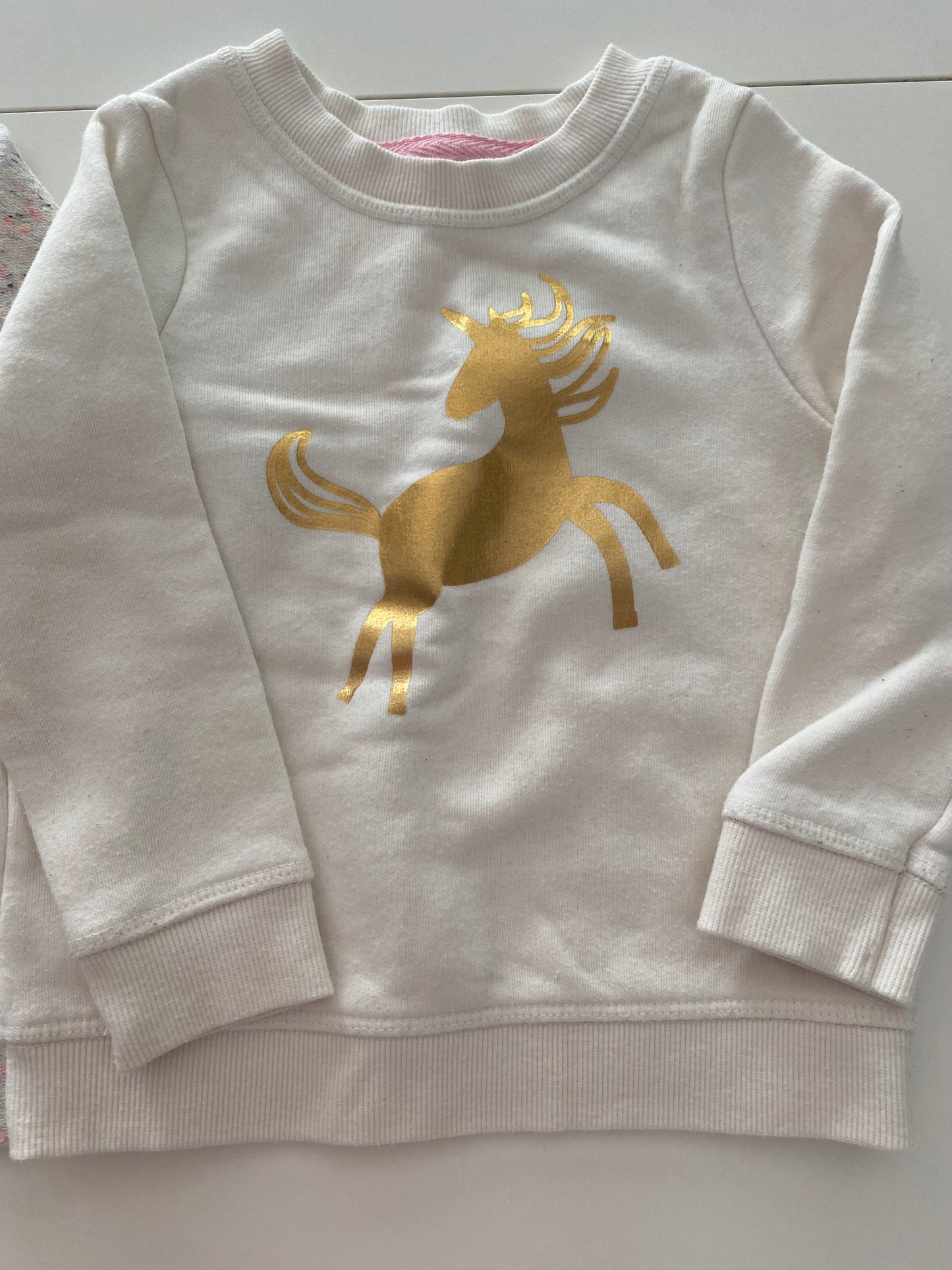 #117- Girls 18M, Cat & Jack Cream Unicorn and Love sweatshirt bundle, GUC