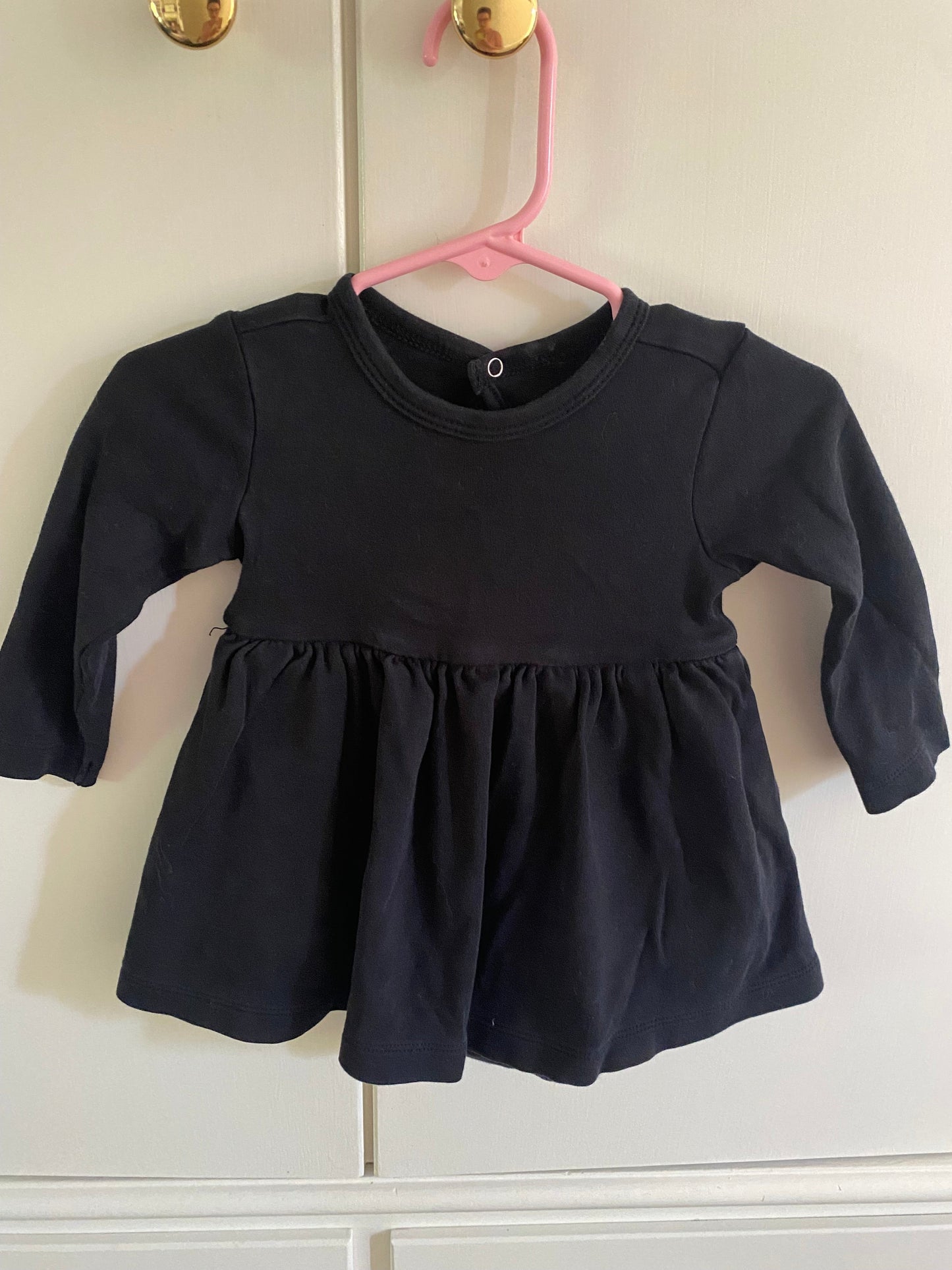 #117- Girls 12M, Primary black onesie dress, VGUC,*reduced*