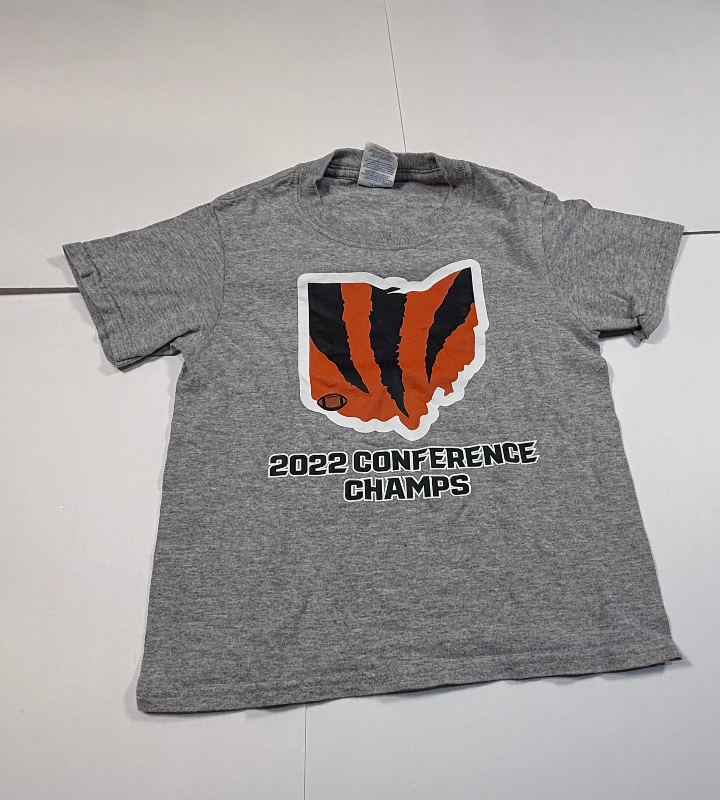 #180 Kids Youth XS Bengals Shirt (2 available)