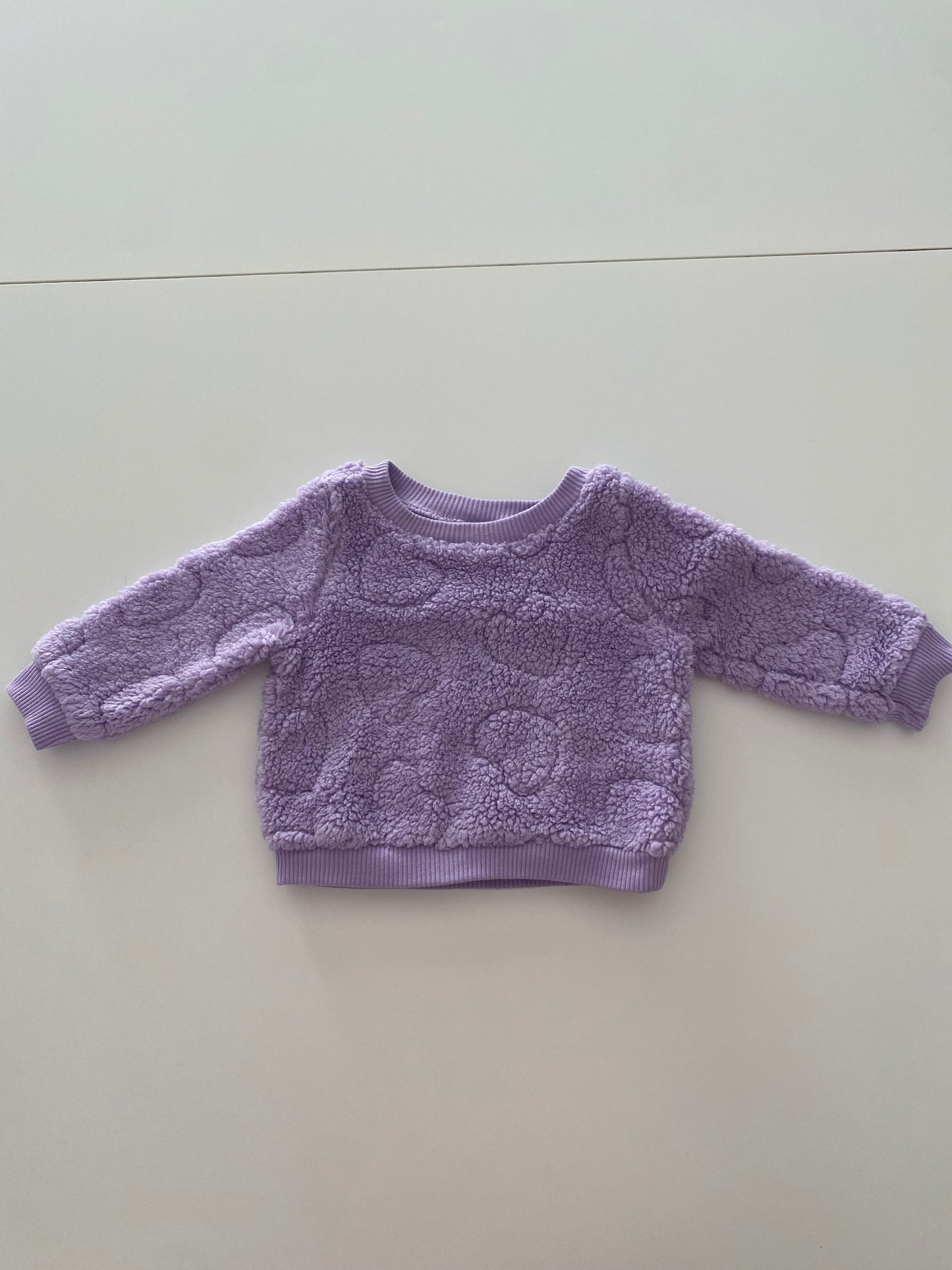 #117- Girls 9M, Cat & Jack Purple Heart Fuzzy Sweatshirt, VGUC