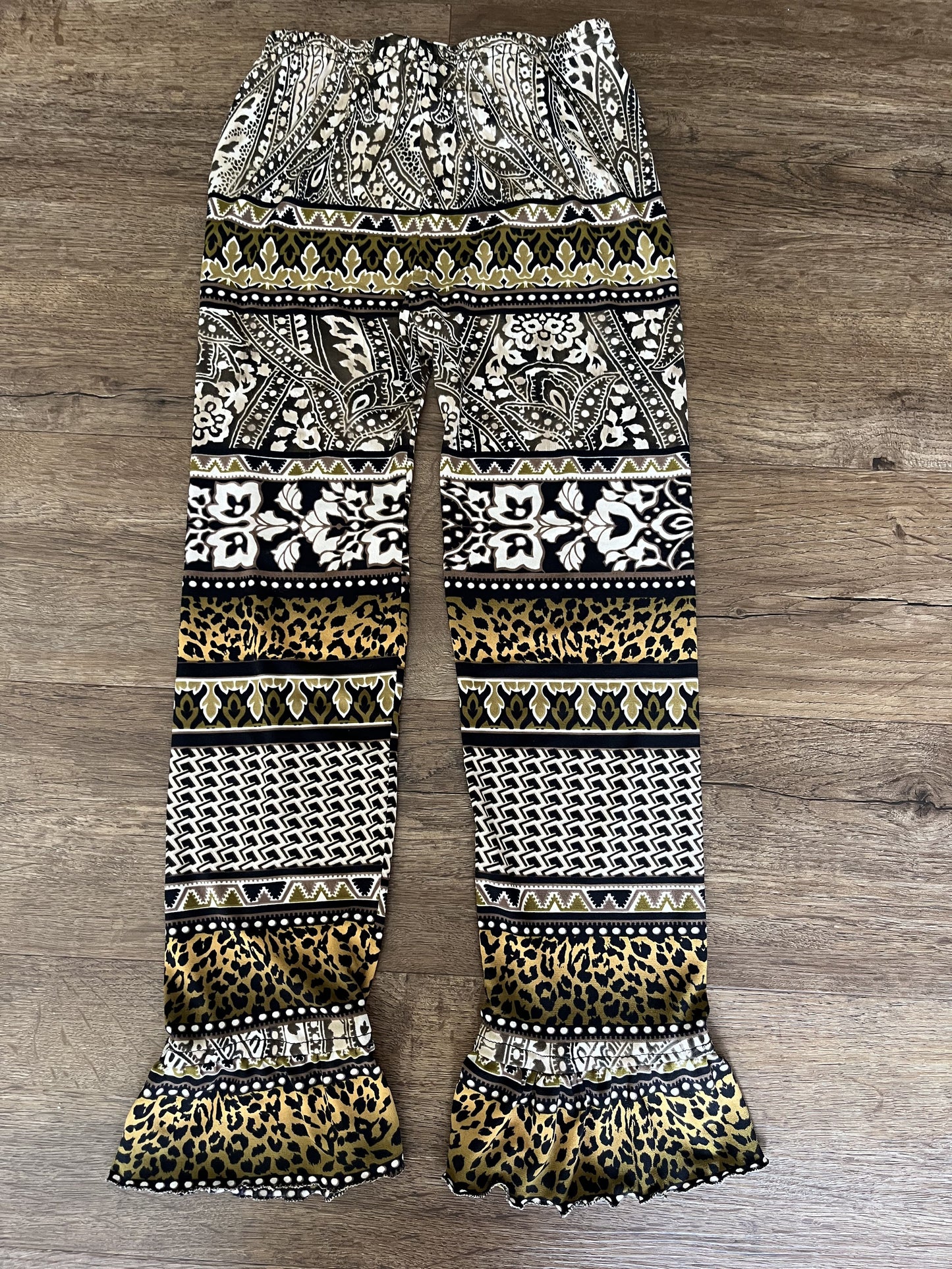 #124 Beige & Black Printed Leggings Girls Size 7