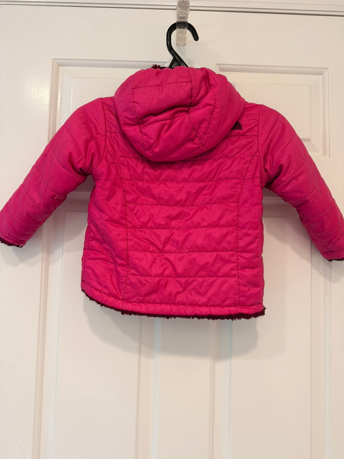 #85 The North Face Pink and Maroon Reversible Winter Coat, Girls 12-18m