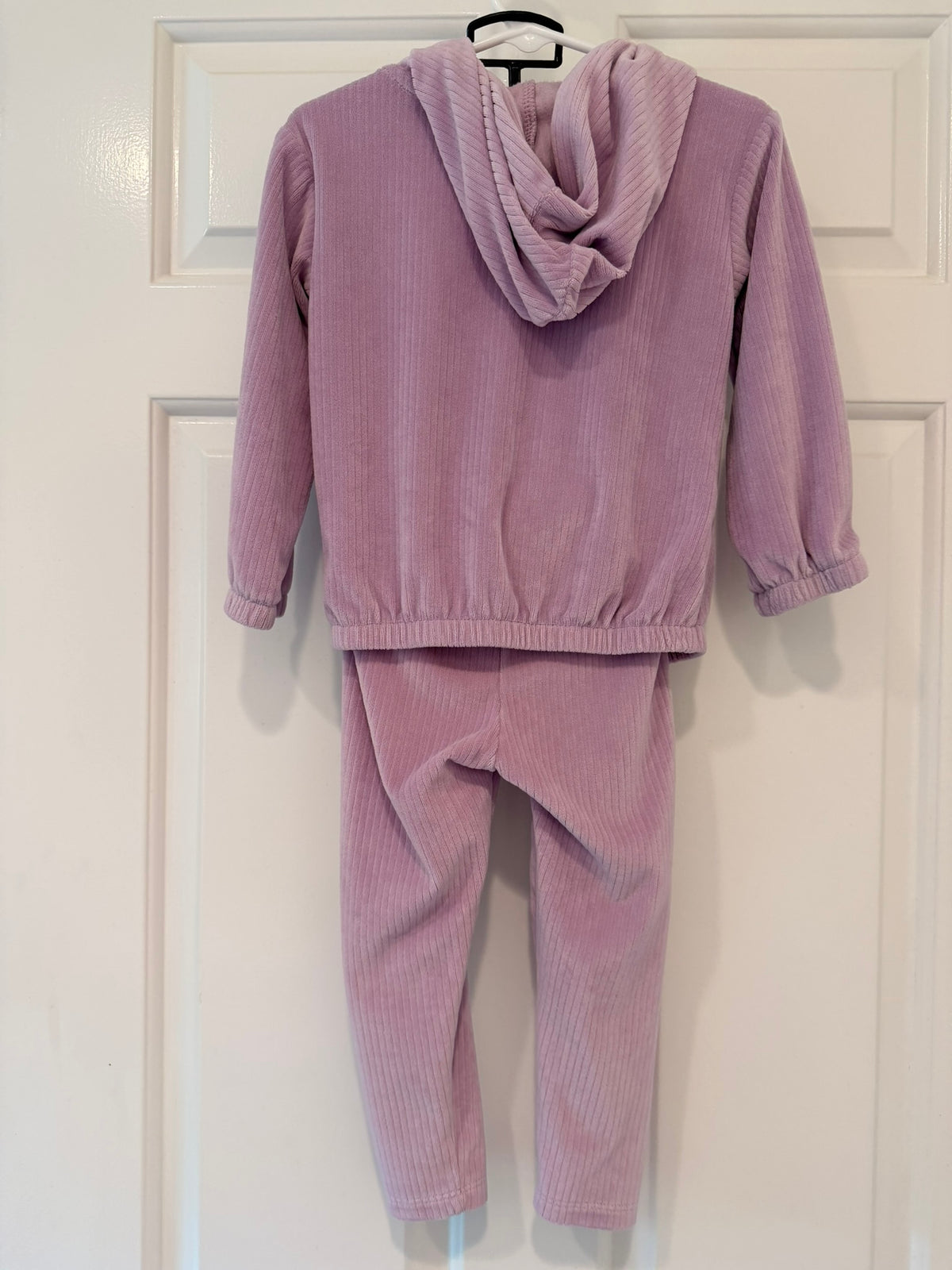 #85 Juicy Couture Light Purple Velour Tracksuit, Girls 2T
