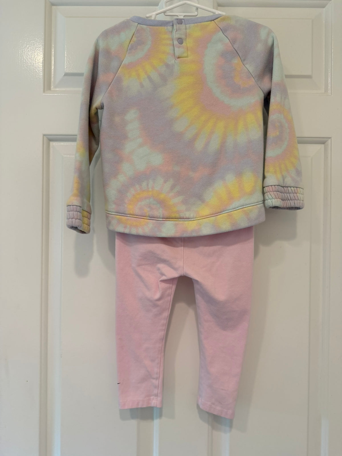 #85 Nike Pastel Tye Dye Sweatshirt and Pant Set, Girls 24m