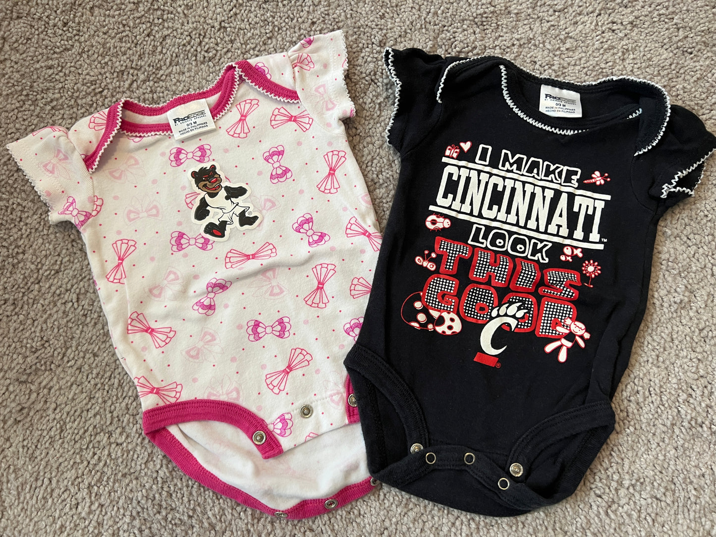 #138 - 0-3 Mo - VGUC ProEdge - 2 Pack UC Bearcat Onesies - PU 45236